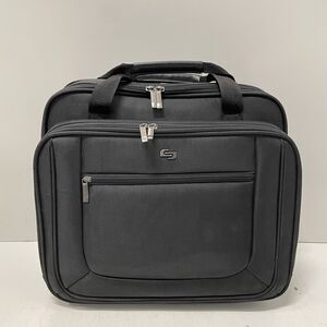 Solo New York “Bryant” Rolling Carry On Laptop Professor Teacher Bag Luggage